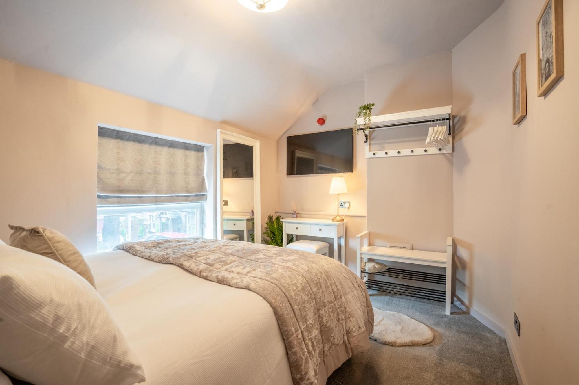 The Saddlers Apartment York Exterior photo